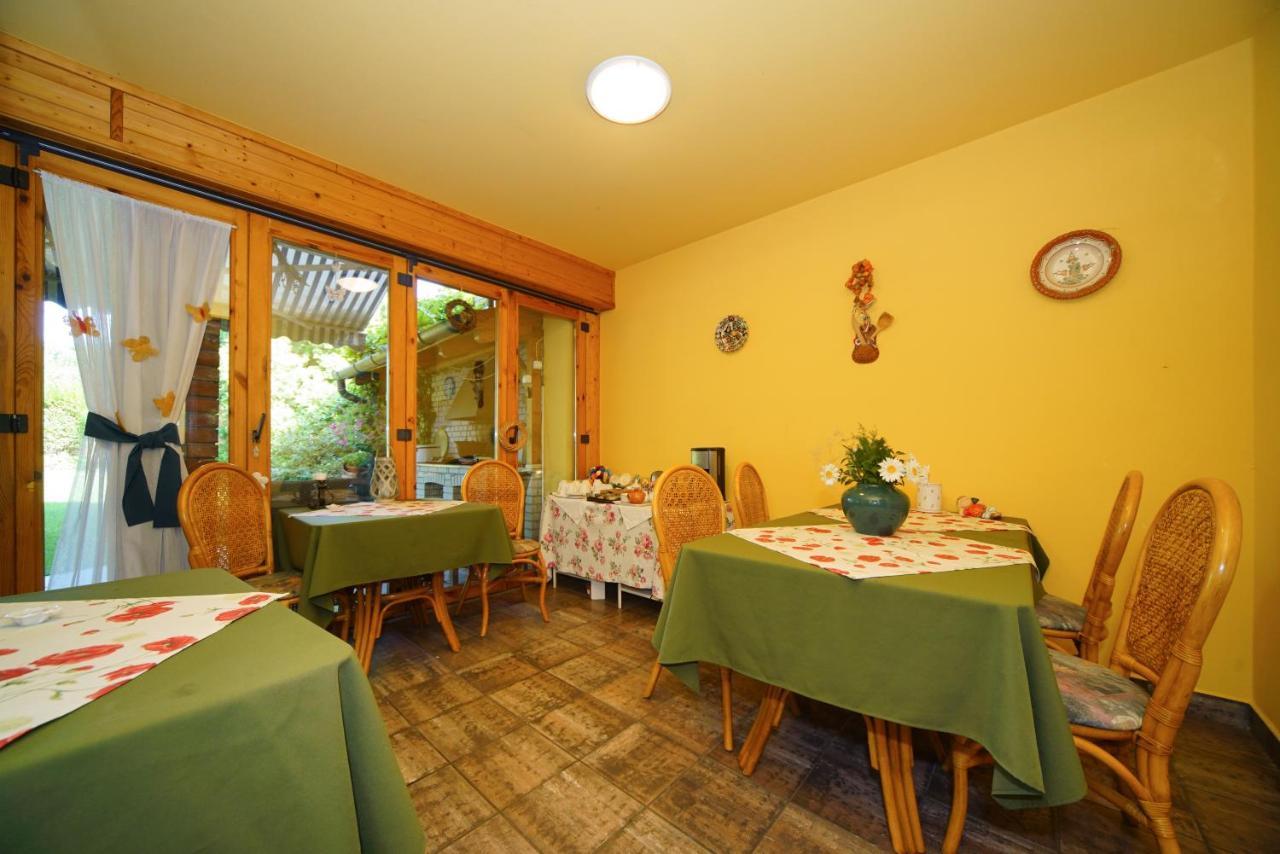 Siesta Vendeghaz Villa Eger Exteriör bild