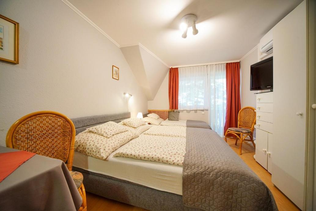 Siesta Vendeghaz Villa Eger Exteriör bild